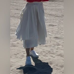 Flowy white Wide-Leg Pants – Size Small